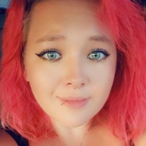 Meet your Posher, Sylvia